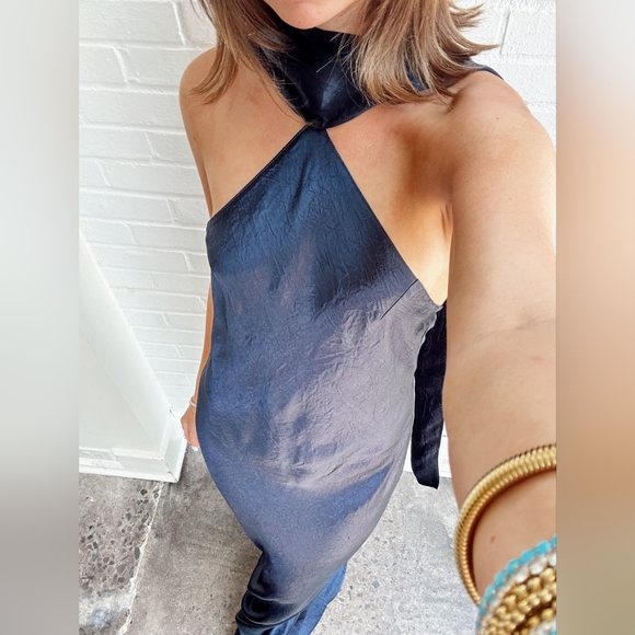 New Best Seller! Amanda Uprichard Navy Blue Silk Gown Sz Medium- Sells for $290! - Picture 14 of 16